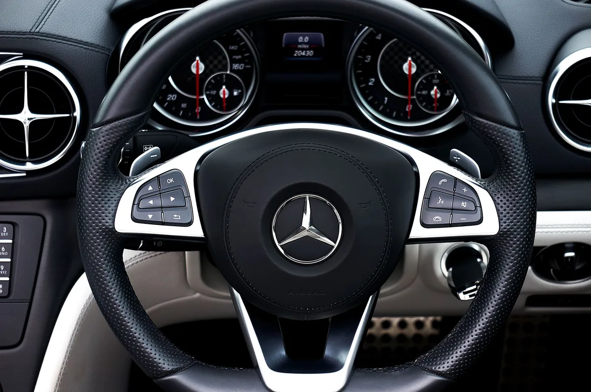 signs of bad motor mounts
