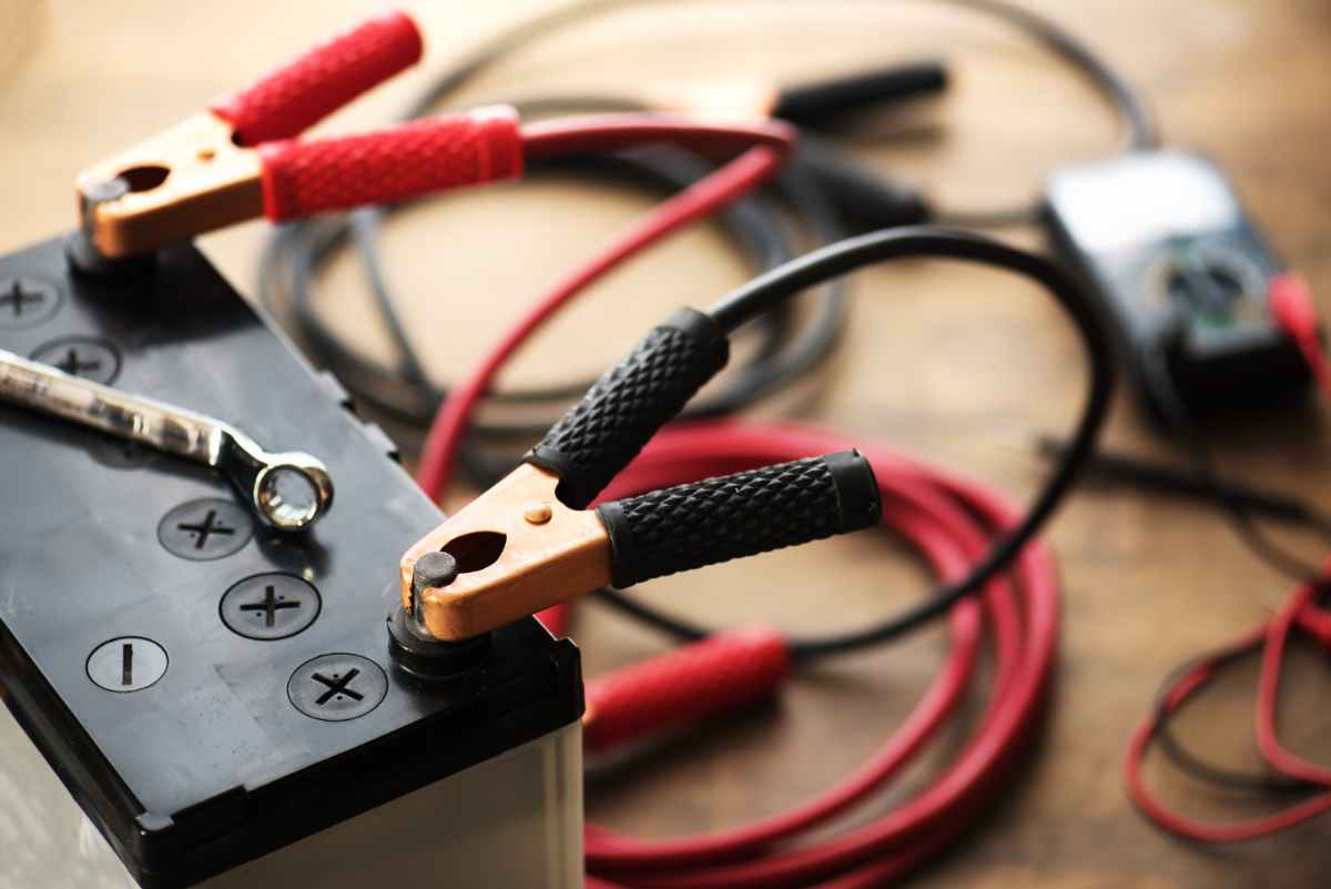 What Keeps The Car Battery Charged
